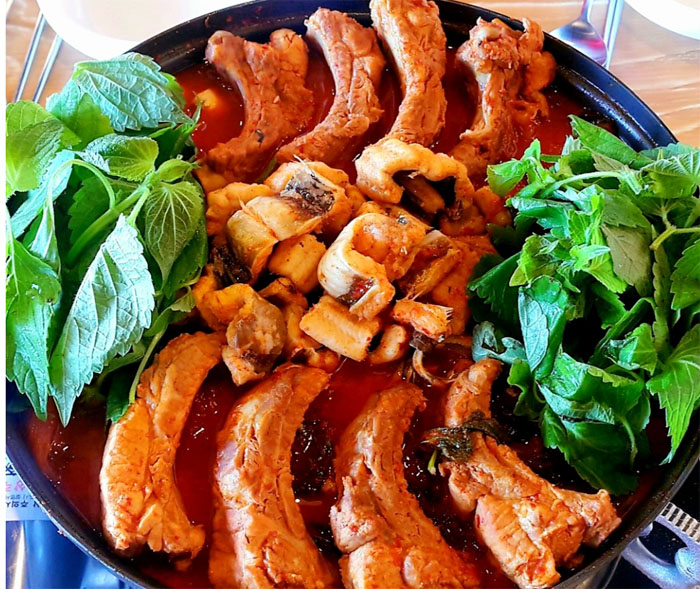 (출처=네이버 '해성바다장어탕' 업체제공사진.)