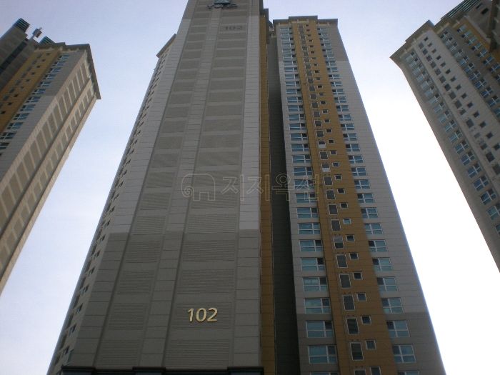 ▲인천 남동구 논현동 66-24 논현유호엔시티1단지 102동. (사진 제공=지지옥션)