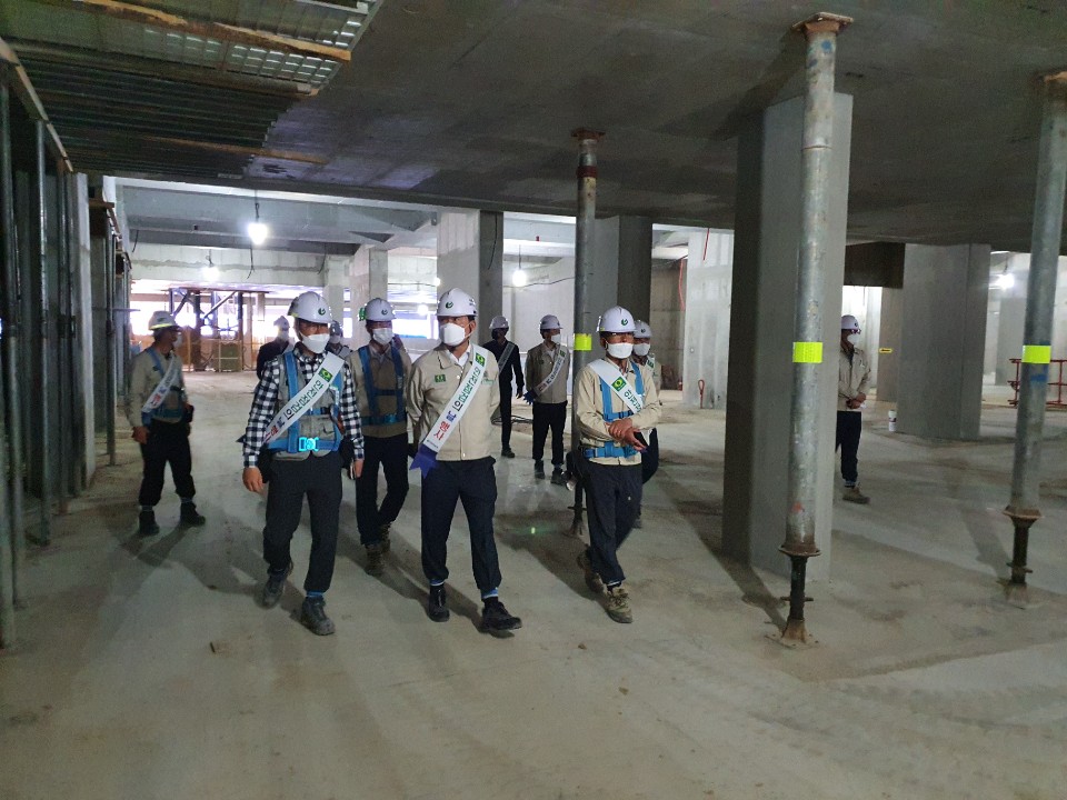 ▲대보건설은 최근 최근 대표이사 주관으로 서울 중랑구 양원공공택지지구 아파트 현장의 안전 및 보건 특별 점검을 실시했다. (사진 제공=대보건설)