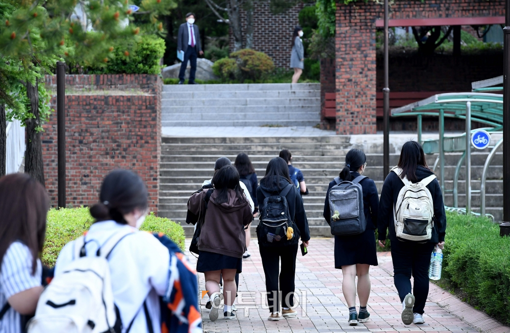 (신태현 기자 holjjak@)