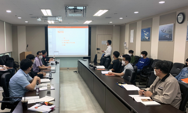 ▲한화시스템은 26일부터 28일까지 25개 협력사, 약 60명의 연구개발 직원들을 대상으로 ‘국방 도면 전문가’ 교육을 진행했다. (사진제공=한화시스템)