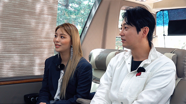 ▲'고스타 버스타(GoStar BuStar)' 에일리, 테이(사진제공=P&B엔터테인먼트)