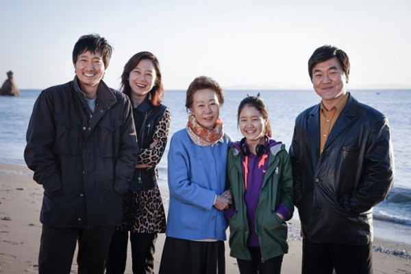 ▲고령화 가족(사진제공=CJ엔터테인먼트)