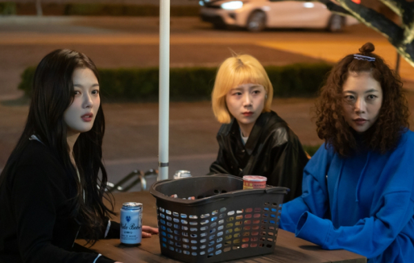 ▲‘편의점 샛별이’ 김유정X서예화X윤수(사진제공=SBS)