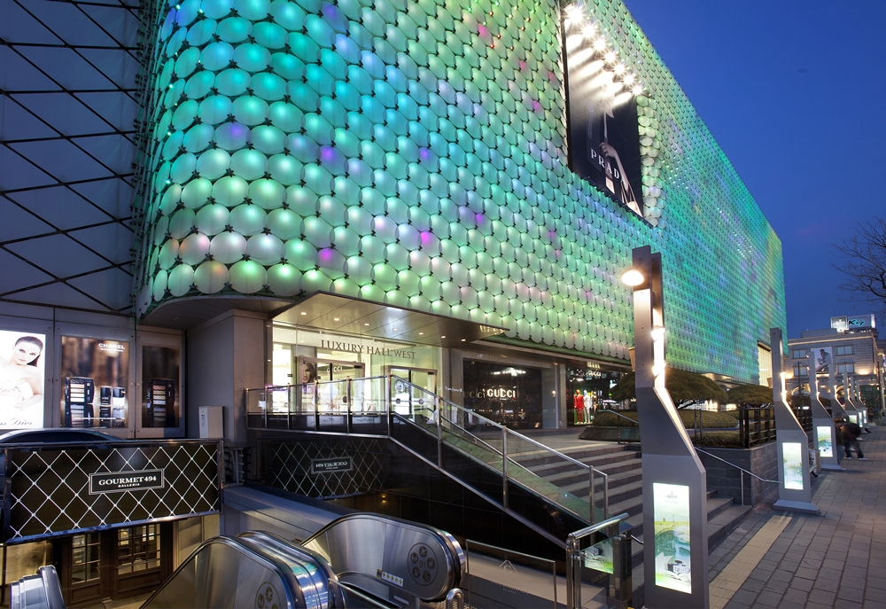 ▲갤러리아백화점 명품관 외관 (사진제공=갤러리아)