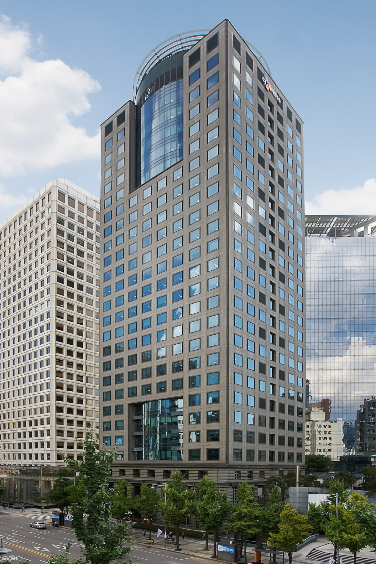 ▲서울 중구 태평로빌딩. (사진=이지스자산운용)