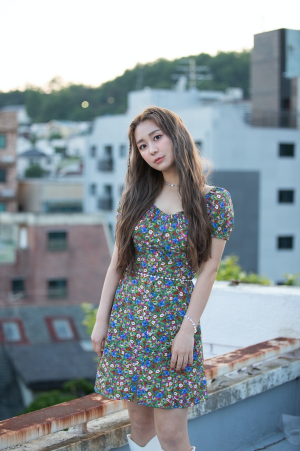 ▲수안(사진 = 뉴런뮤직 제공)