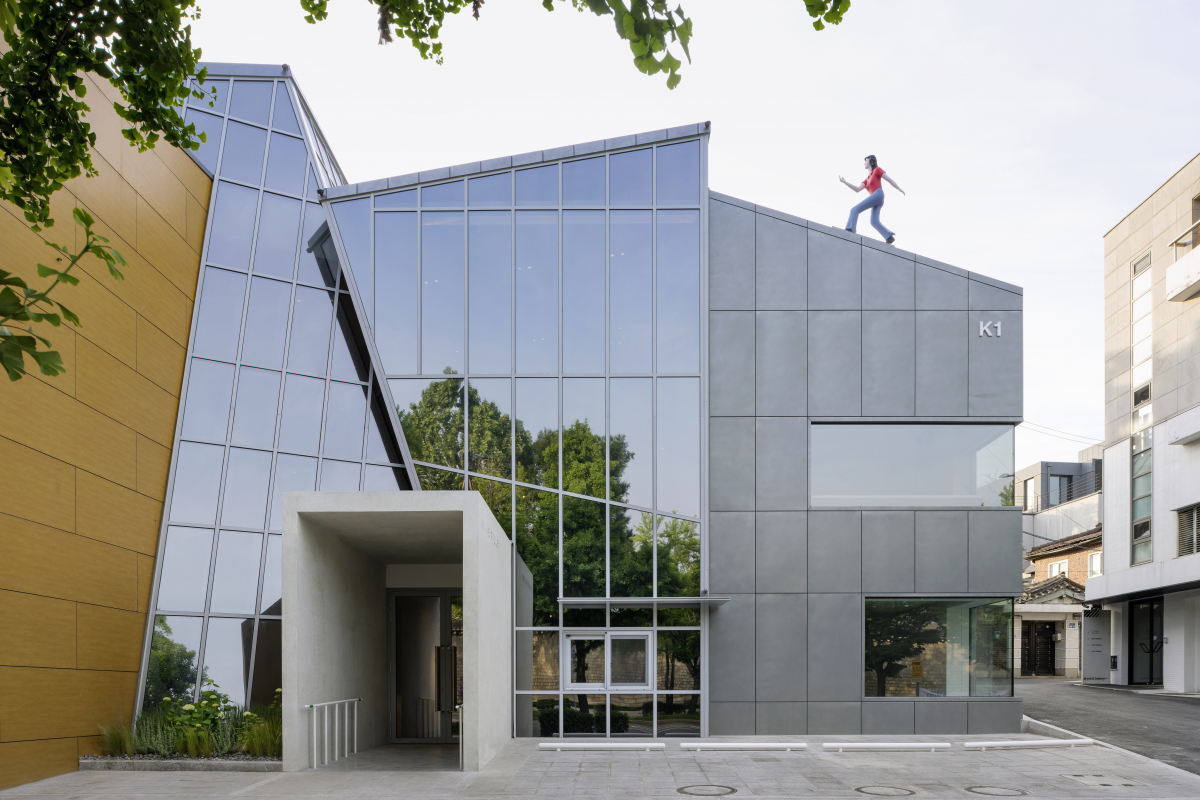 ▲서울 삼청로 국제갤러리 K1 건물이 18일 공식 재개관했다. (사진제공=이하 국제갤러리)