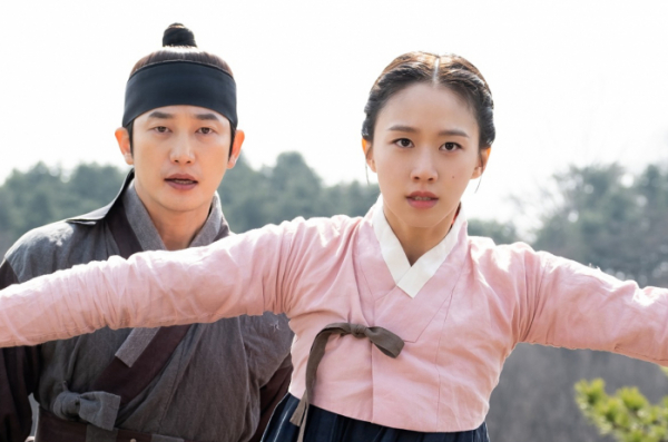 ▲'바람과 구름과 비' 박시후X고성희(사진제공=빅토리콘텐츠)