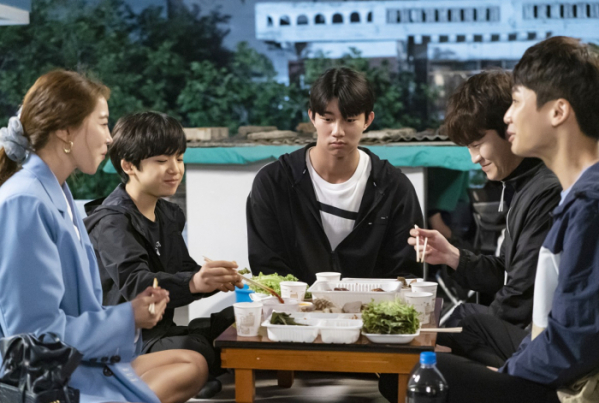 ▲‘한 번 다녀왔습니다’ 오윤아-기도훈(사진제공=KBS 2TV)