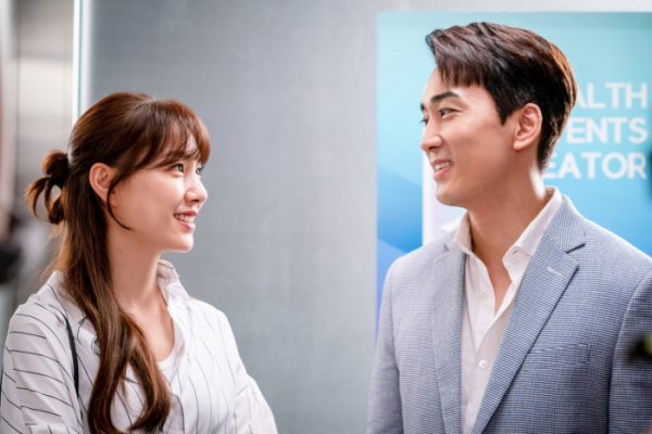 ▲'저녁 같이 드실래요' 송승헌-서지혜(사진제공=빅토리콘텐츠)