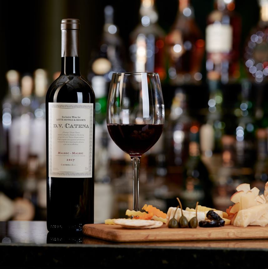 ▲시그니처 와인 (사진제공=롯데호텔)