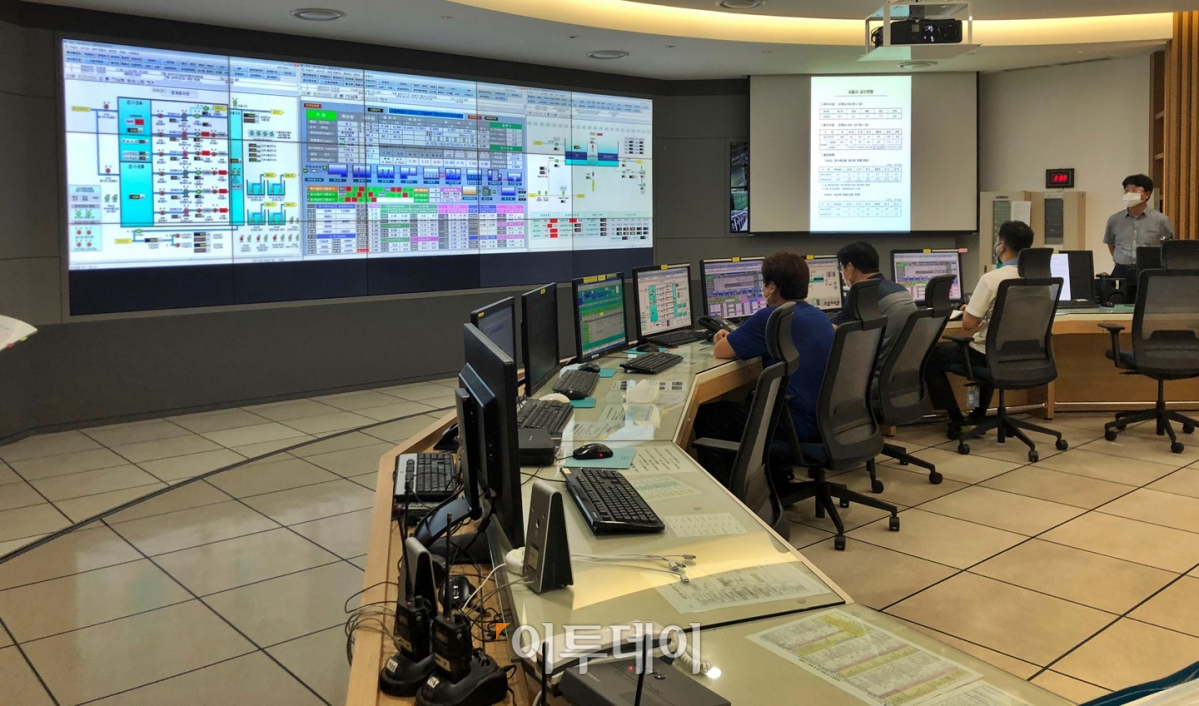 ▲뚝도아리수정수센터에서는 유충이 발견되지 않은 만큼 앞으로도 수질관리에 최선을 다하겠다는 각오다. (홍인석 기자 mystic@)