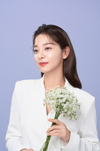 ▲설인아(사진=코리아나 화장품 제공)