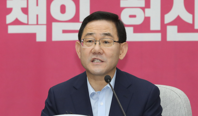 ▲미래통합당 주호영 원내대표가 24일 오전 서울 여의도 국회에서 열린 상임위원회 간사단 회의에서 발언하고 있다. (연합뉴스)
