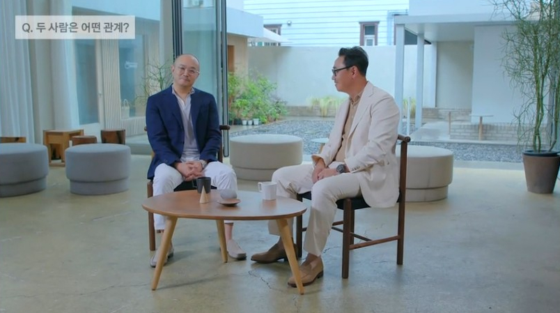 ▲조수용(왼쪽), 여민수 카카오 공동대표가 카카오톡 출시 10주년을 맞아 기념 영상을 공개했다. (사진제공=카카오TV)