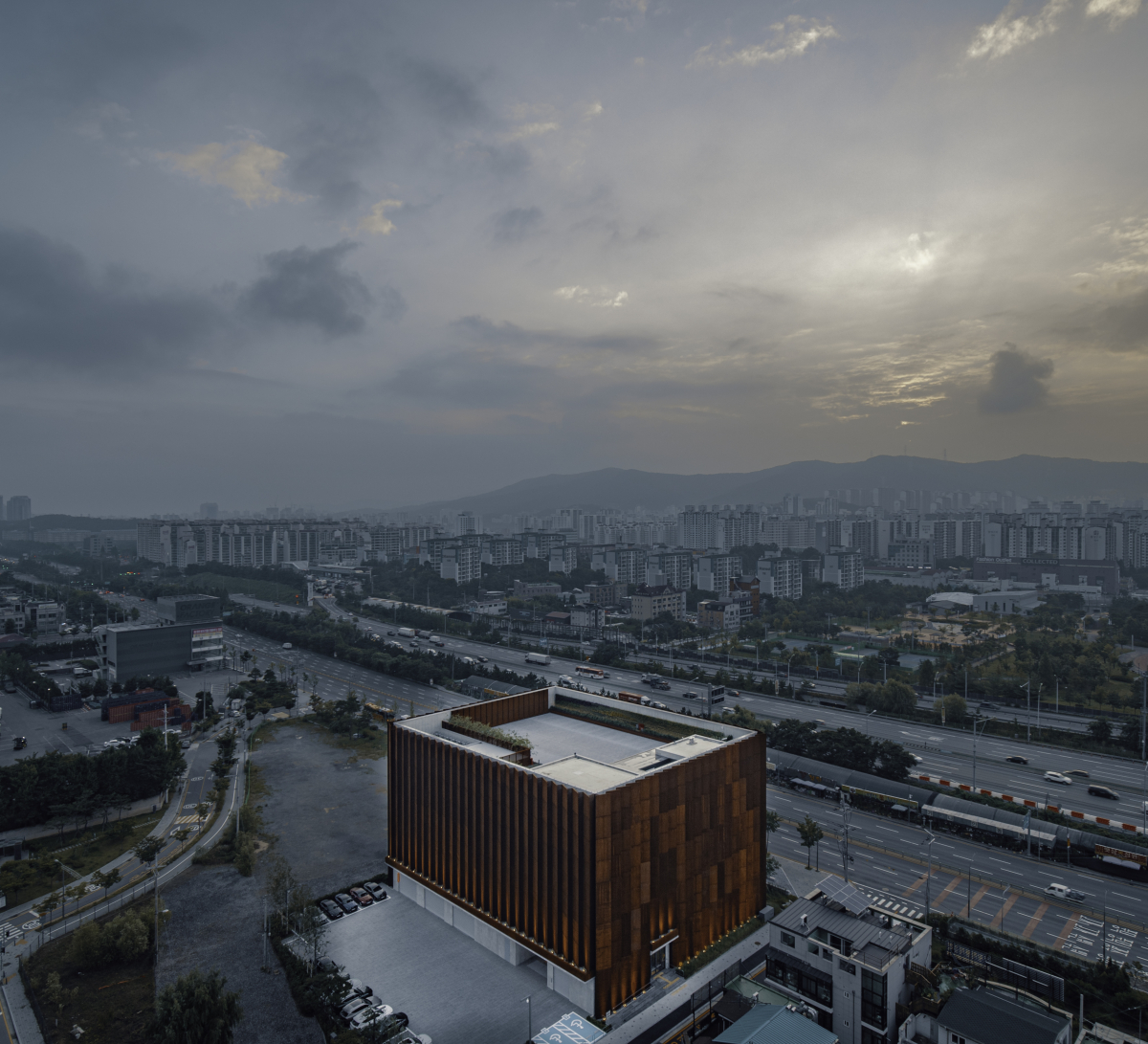 ▲제네시스의 두 번째 독립형 전용 전시장 '제네시스 수지'의 모습. (사진제공=제네시스)