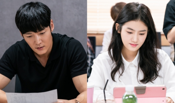 ▲'좀비탐정' 최진혁, 박주현(사진제공=래몽래인)