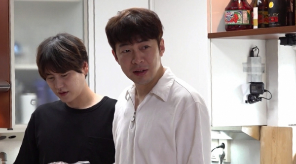 ▲'전지적 참견 시점' 규현X매니저(사진제공=MBC)