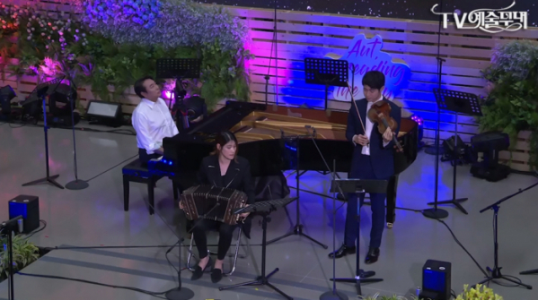 ▲'TV예술무대'(사진제공=MBC)