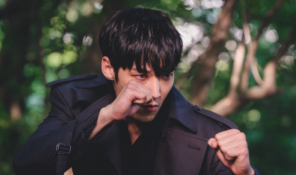 ▲‘좀비탐정’ 최진혁(사진제공=래몽래인)