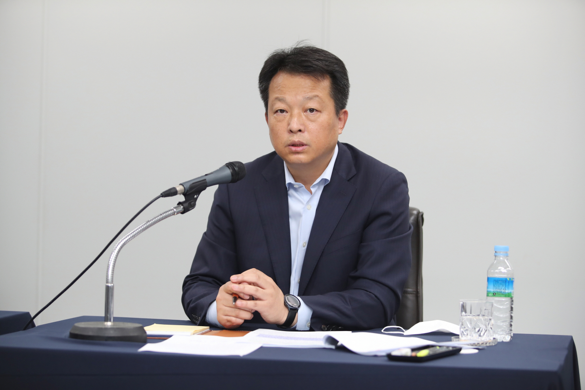 ▲최대현 산업은행 부행장이 3일 오후 온라인으로 진행된 간담회에서 질의에 응답하고 있다. (사진제공=산업은행)