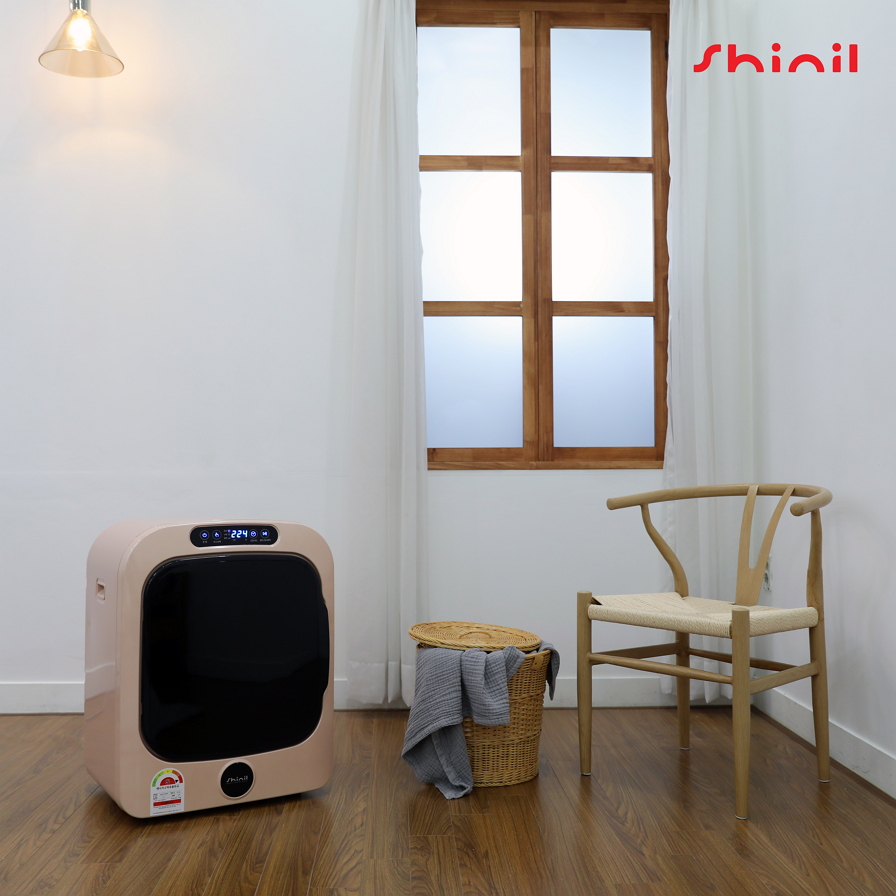 ▲‘미니 의류 건조기’ (사진제공=신일)