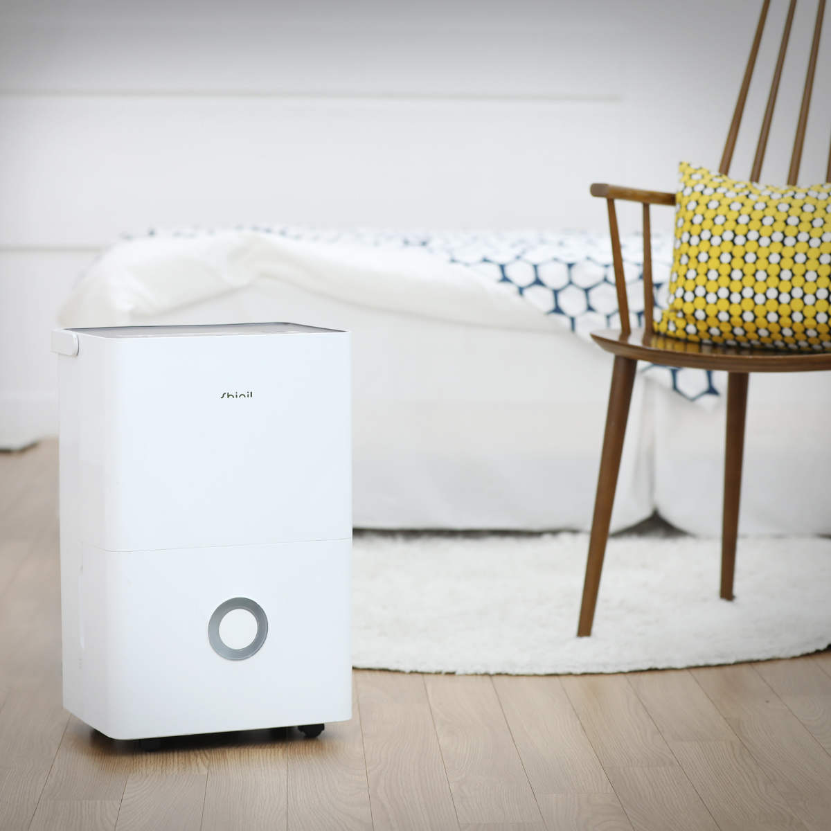 ▲'대용량 제습기' (사진제공=신일)