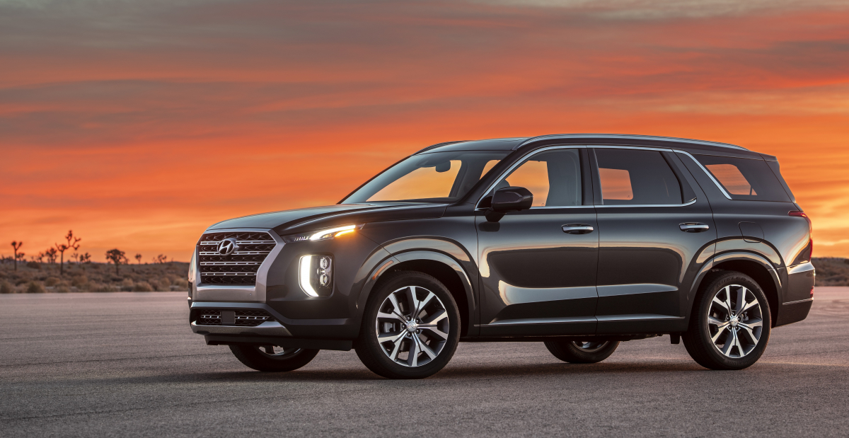 ▲현대차 팰리세이드에서 시작한 대형 SUV 인기는 제네시스 GV80으로 이어졌다. 소형 SUV가 젊은층을 중심으로 인기를 끌었고, 중형 SUV 수요는 대형 SUV급으로 이동했다. (사진제공=현대차)