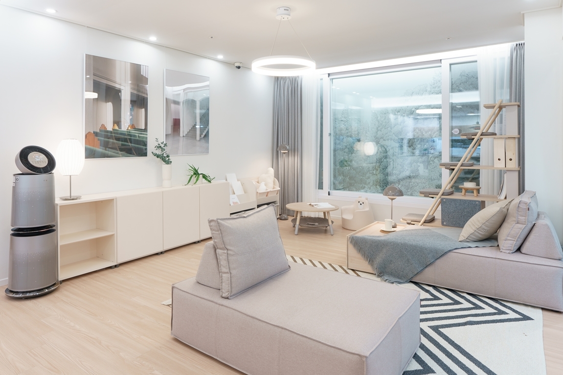 ▲일룸이 LG하우시스와 협업 전시공간인 ‘일룸·LG지인 모델하우스 쇼룸’을 선보였다. (사진제공=일룸)