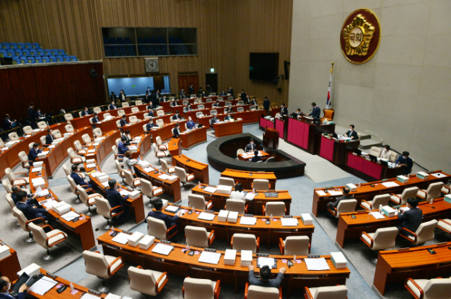 ▲25일 국회에서 예산결산특별위원회 전체회의가 열리고 있다. (연합뉴스)