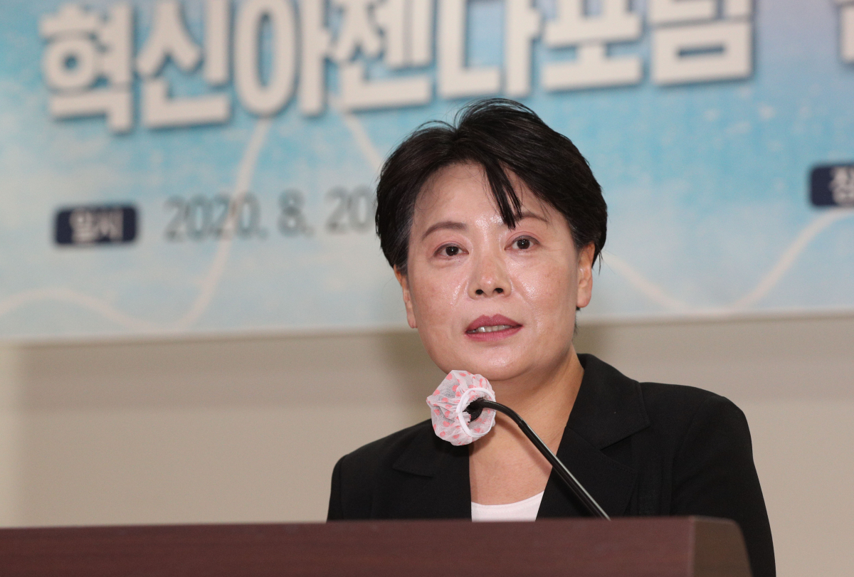 ▲국민의힘 윤희숙 경제혁신위원장이 지난해 8월 국회 의원회관에서 당 경제혁신위 주최로 열린 혁신 아젠다 포럼 '분열과 절망을 딛고 미래로'에서 인사말하고 있다. (연합뉴스)