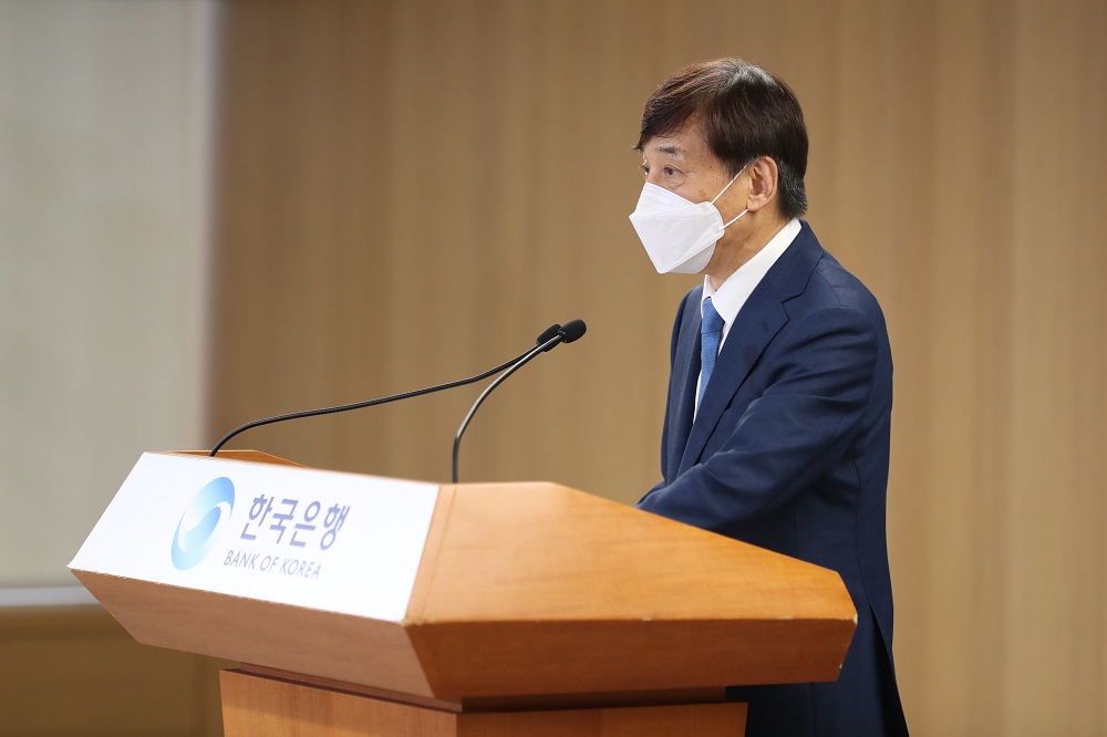 ▲이주열 한국은행 총재가 27일 서울 중구 한국은행에서 열린 통화정책방향 기자간담회에서 발언하고 있다. (사진제공=한국은행)