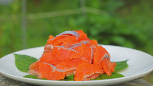 ▲EBS '한국기행' 송어(사진제공=EBS1)