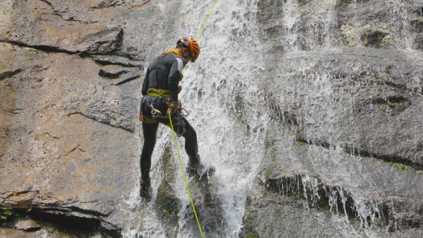 ▲'한국기행' 가평 무주채폭포 (사진제공=EBS1)