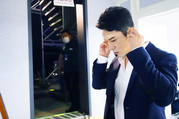 ▲장민호(사진=뉴에라프로젝트 SNS)