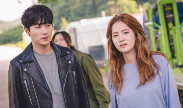 ▲‘좀비탐정’ 박주현-권화운(사진제공=래몽래인)