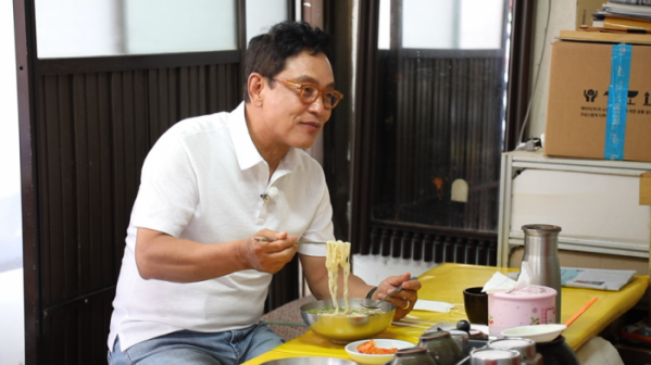 ▲'김영철의 동네 한 바퀴' 손칼국수(사진제공=KBS 1TV)