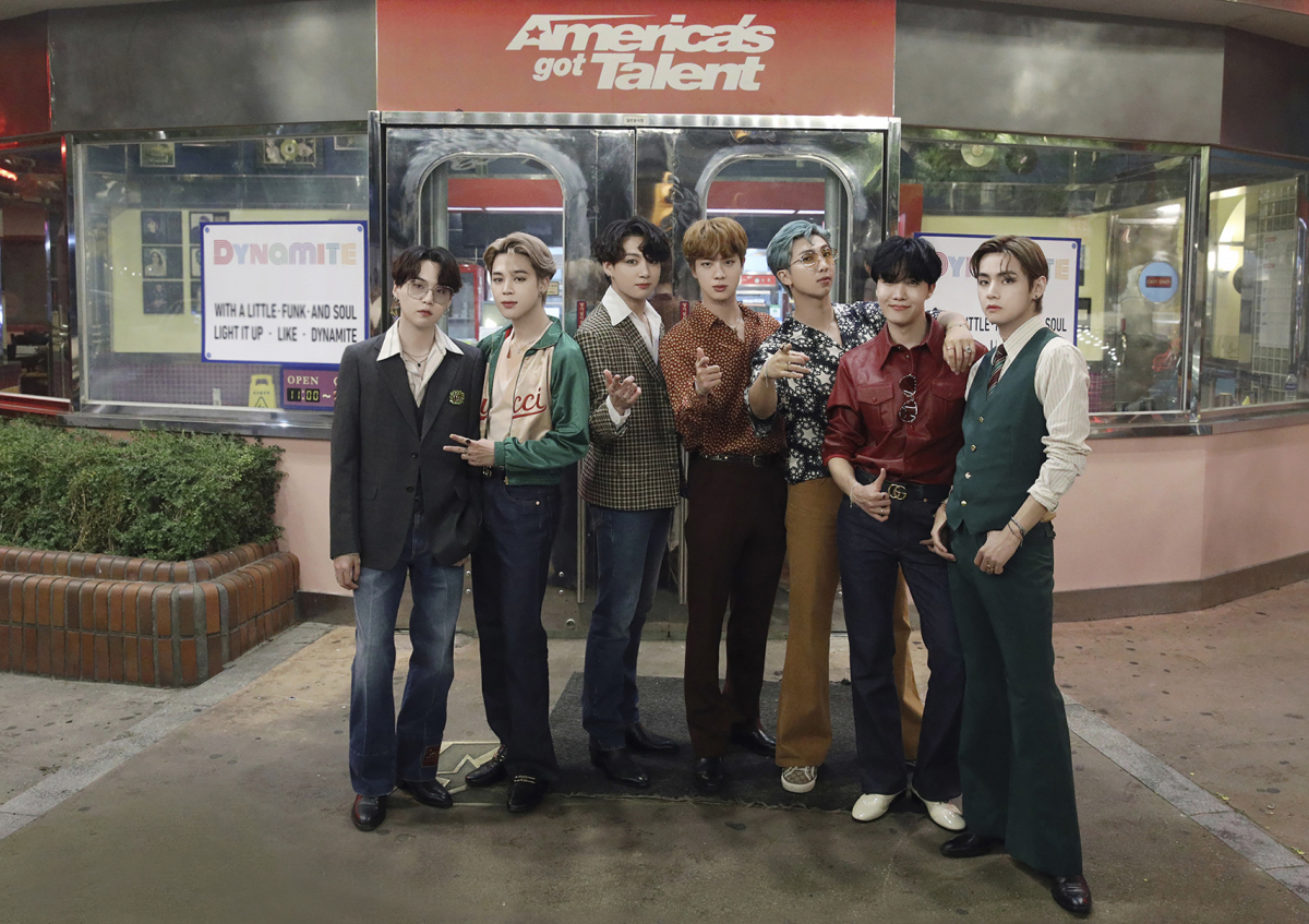 ▲미국 NBC 프로그램 ‘아메리카 갓 탤런트’에 나온 방탄소년단(BTS)의 모습. (사진제공=빅히트 엔터테인먼트)