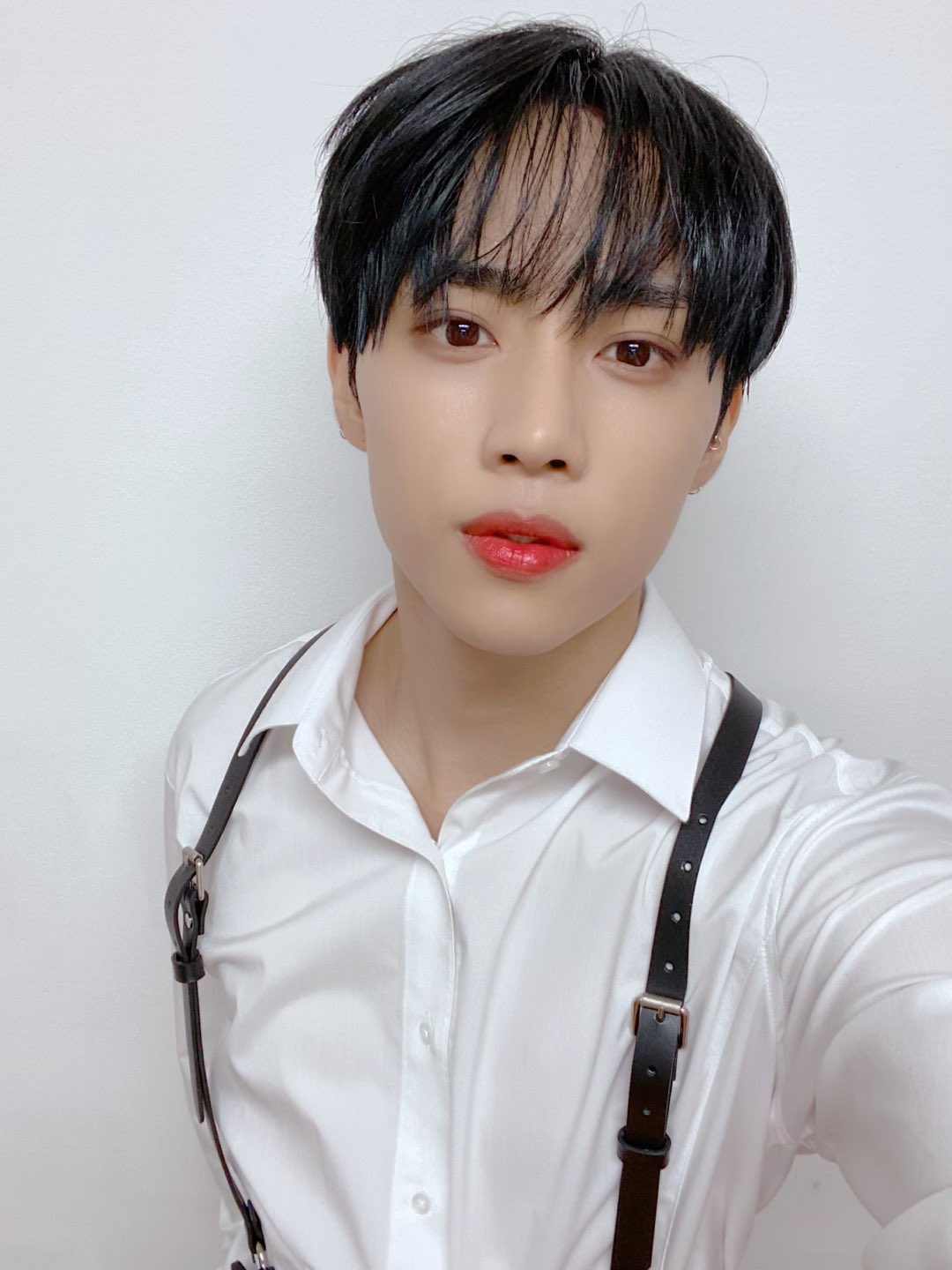 ▲선우 불참 (출처=더보이즈 공식SNS)