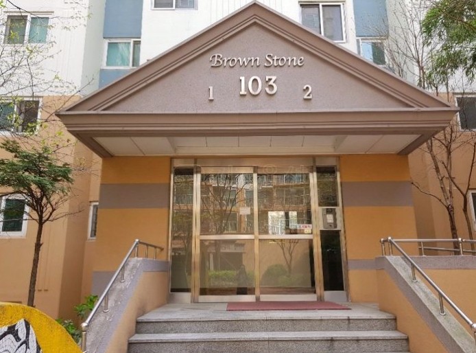 ▲서울 은평구 구산동 159-10 브라운스톤 구산아파트. (사진 제공=지지옥션)