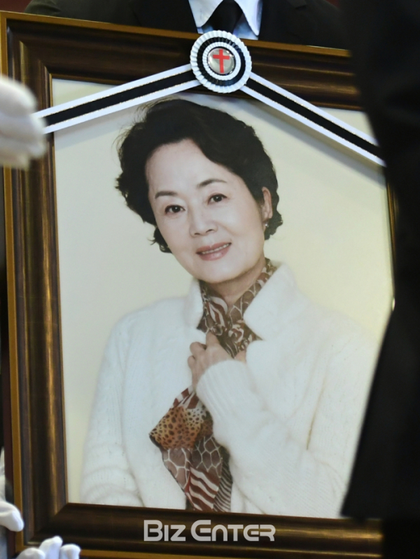 ▲故 김영애 발인식(비즈엔터DB)