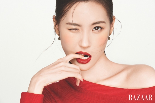 (사진출처=BAZAAR)