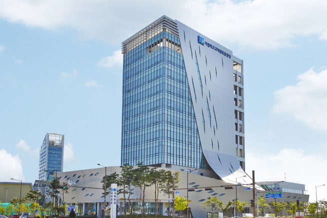 ▲나주사옥 전경. 사진제공=사학연금