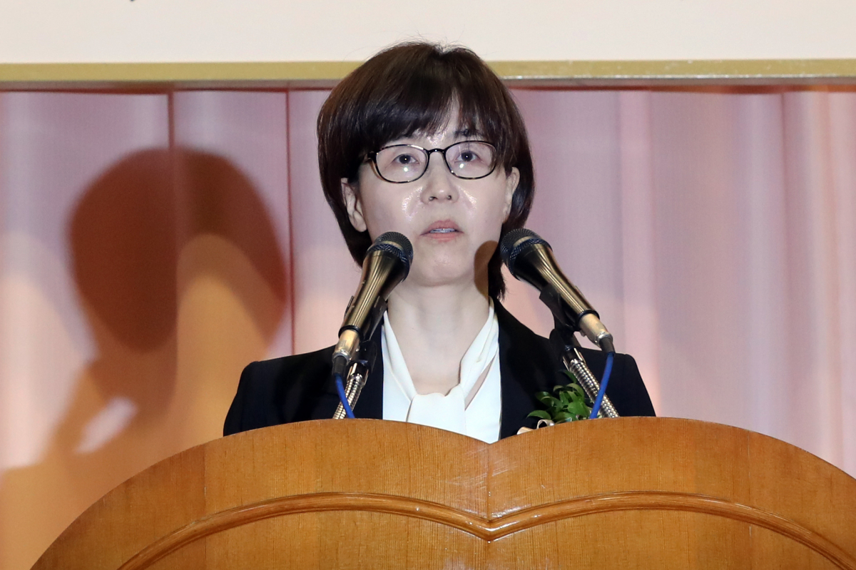 ▲이미선 신임 헌법재판관이 서울 종로구 헌법재판소에서 열린 취임식에서 취임사를 하고 있다.  (뉴시스)