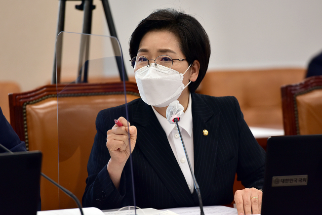 ▲양향자 더불어민주당 의원은 12일 주식 공매도의 역기능을 완전히 해소할 방안을 마련하기 전까지 금지 조치를 해제하면 안 된다고 강조했다. (연합뉴스)