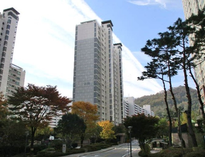 ▲경기 광명시 하안동 864 이편한세상센트레빌. (사진 제공=지지옥션)