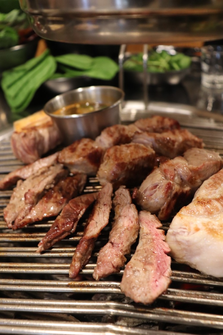 (출처=네이버 '제주흑돈세상수라간 표선점' 업체제공사진)