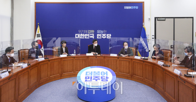 (신태현 기자 holjjak@)