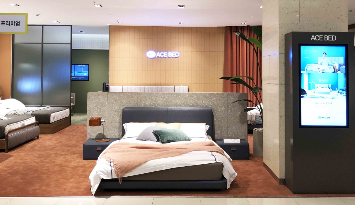 ▲에이스침대 현대백화점 대구점 리뉴얼 오픈 사진. (사진제공=에이스침대)